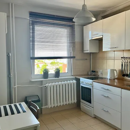 アパート Retro 10 Floor, Check-in, Centrum Rzeszowa ジェシュフ