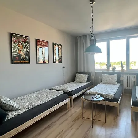 Retro 10 Floor, Check-in, Centrum Rzeszowa